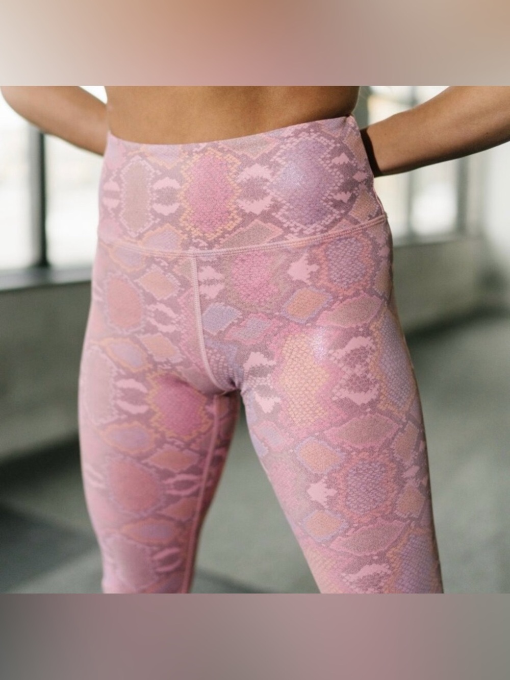 ZYIA Pink Mojave Light n Tight Leggings - Picture 2 of 4